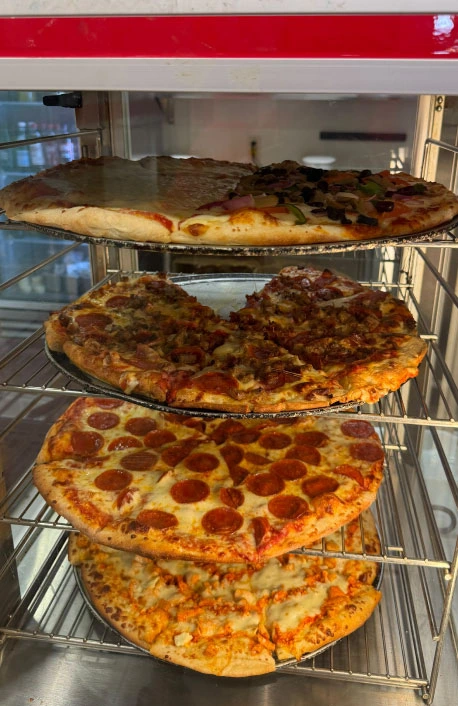Pizeria-RS-Pizza-Rochester-MN